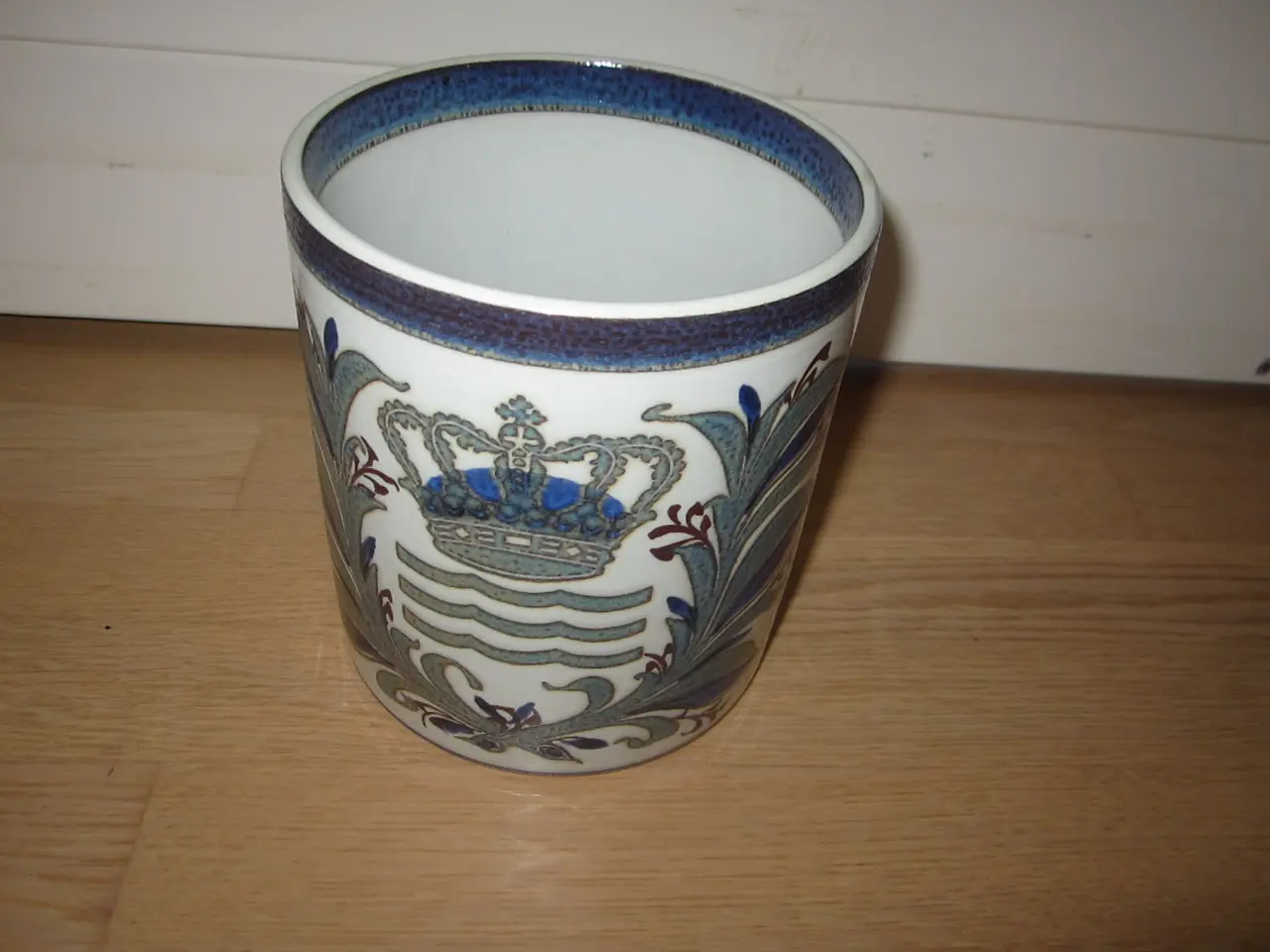 Billede 1 - Stor Royal Copenhagen jubilæums krus 1775-1975
