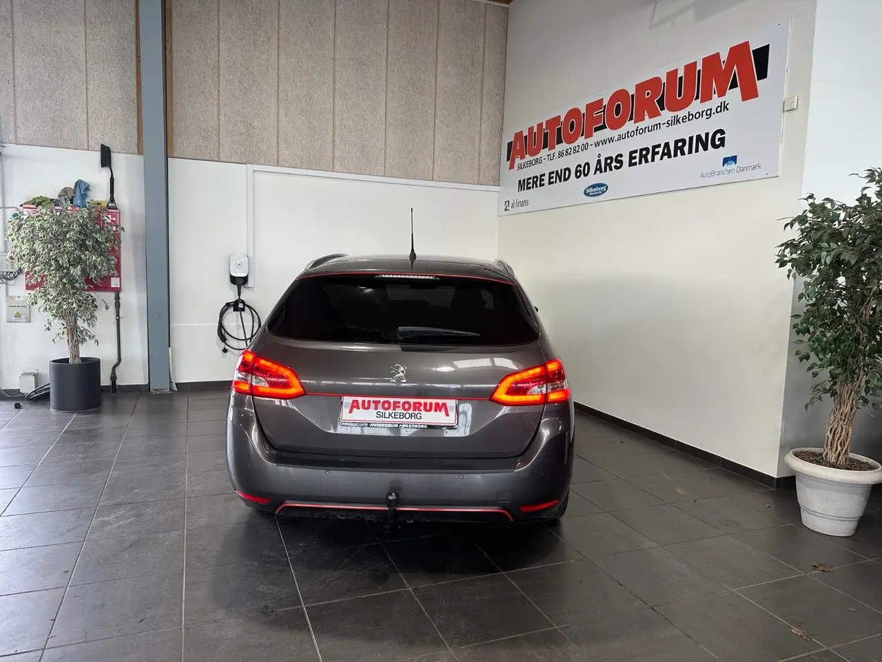 Billede 17 - Peugeot 308 1,5 BlueHDi 130 Selection Sky SW
