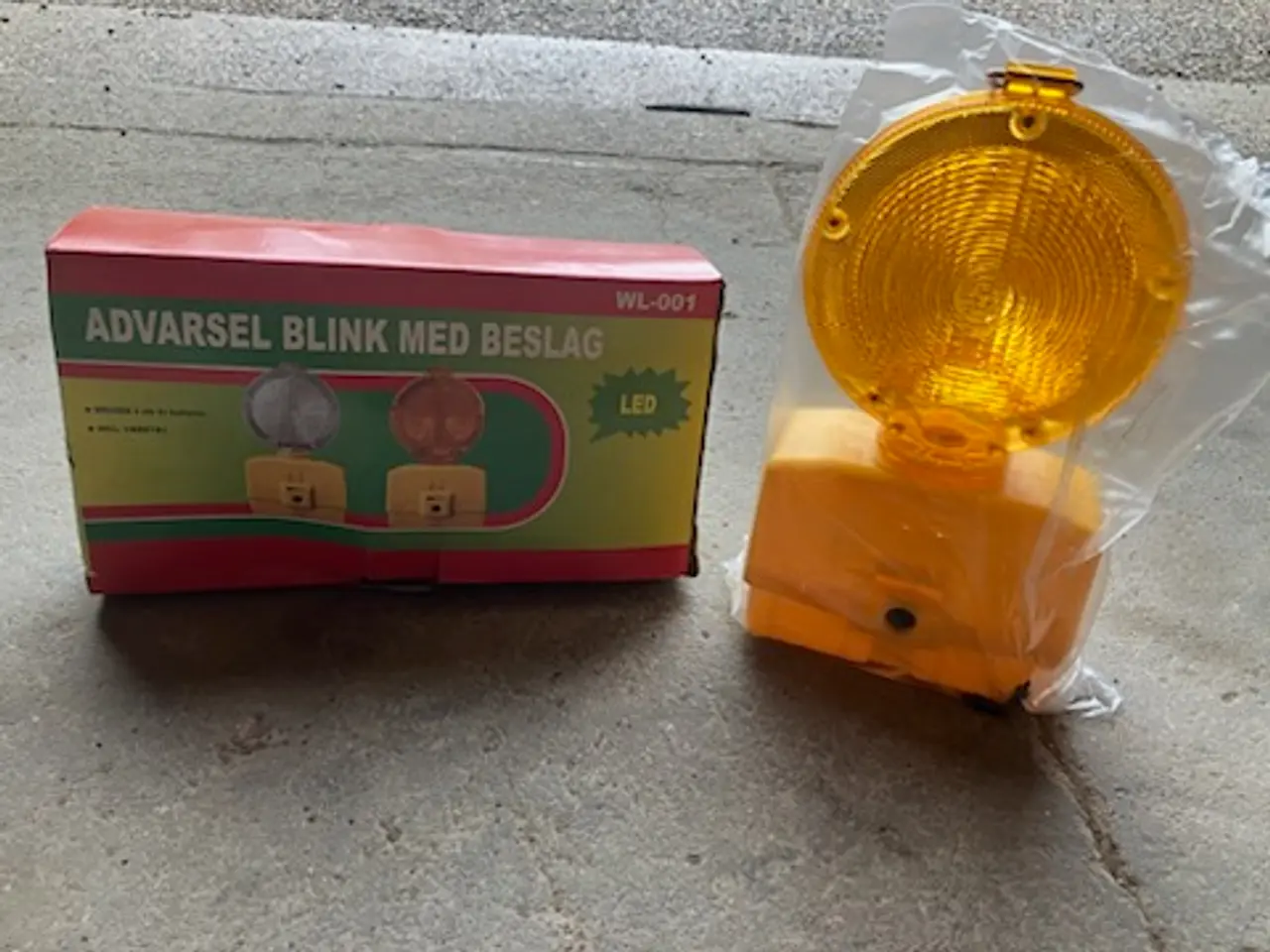 Billede 2 - Blinklygter til montering på afspærring