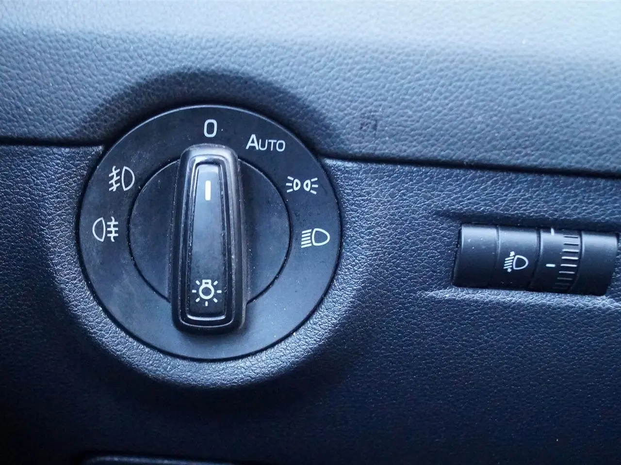 Billede 19 - Skoda Octavia Combi 2,0 TDI Common Rail DPF Elegance DSG 150HK Stc 6g Aut.