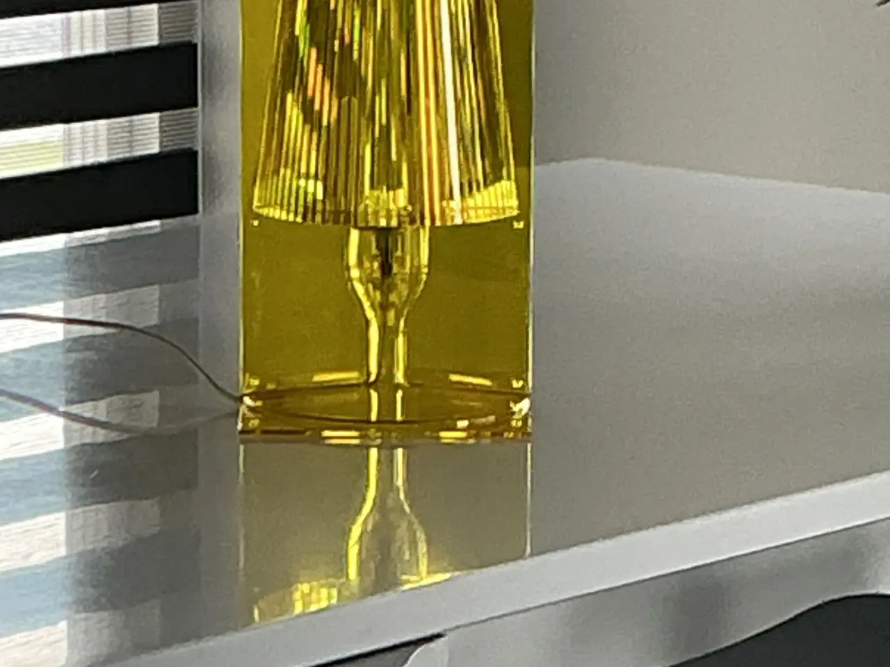 Billede 11 - Kartell bordlampe