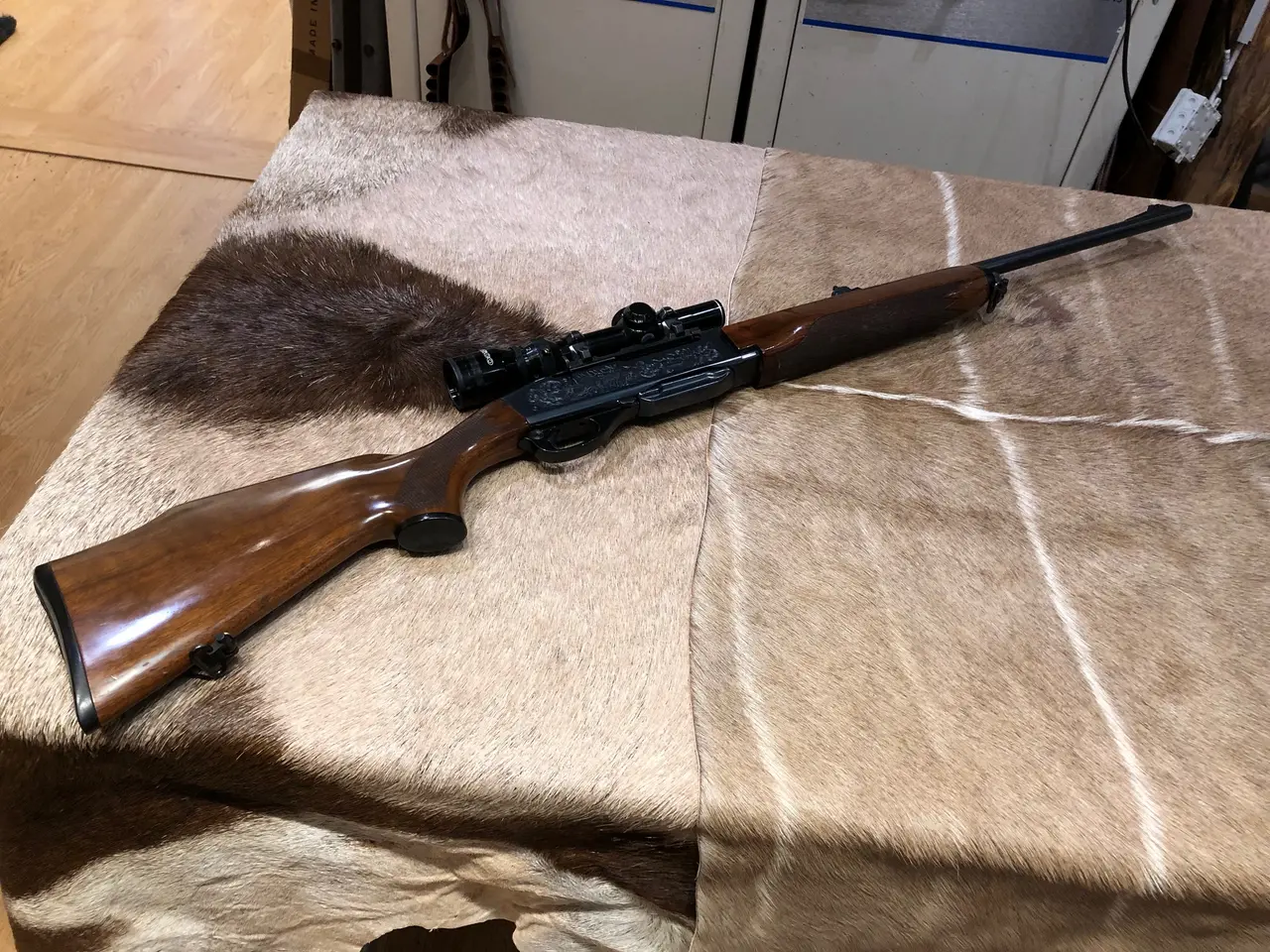 Billede 1 - Remington Halvautomat