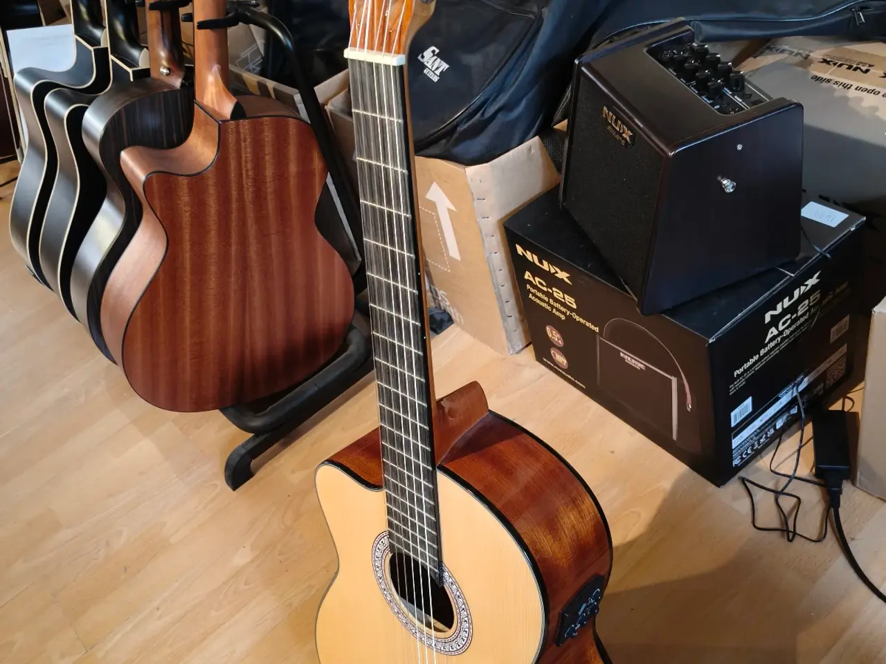 Billede 2 - Santana halvakustisk klassisk guitar  med cut away