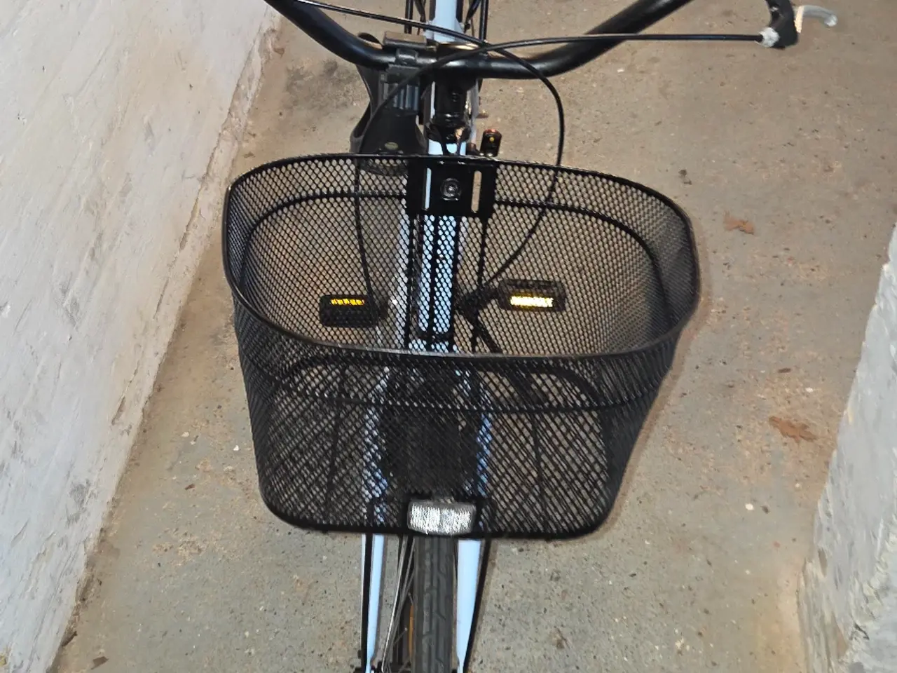 Billede 8 - ROCKY  28" 3 gear  Ny dæk
