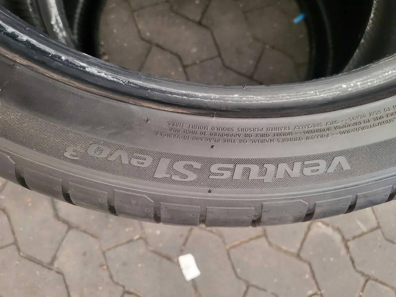 Billede 4 - 285/35/20 Hankook dæk