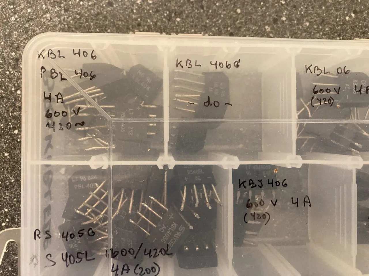 Billede 2 - parti of blandet Bridge Rectifiers in Storage Case