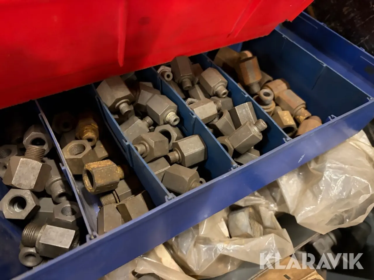 Billede 7 - Lot - indstik og kuglehaner - 1 palle