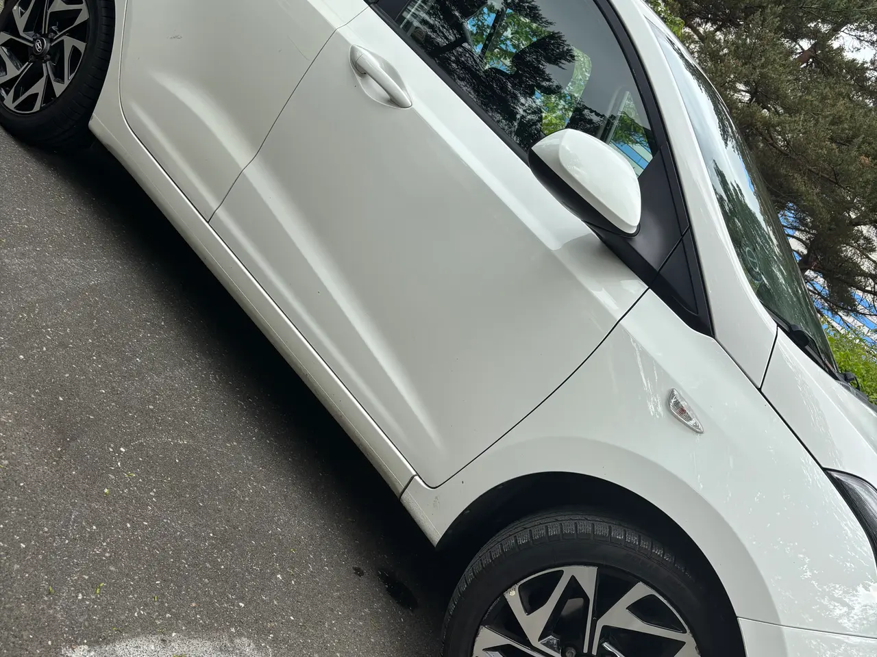 Billede 3 - 🔥 HYUNDAI i10 – NYSYNET, NY SERVICE & CARPLAY! 🔥