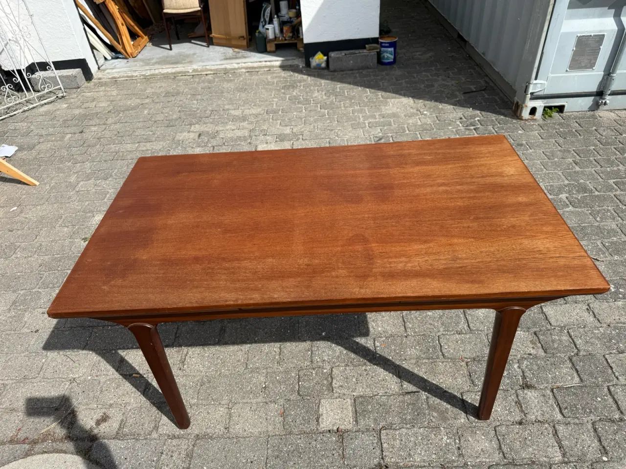 Billede 3 - Teaktræ spisebord – designet af Henning Kjærnulf
