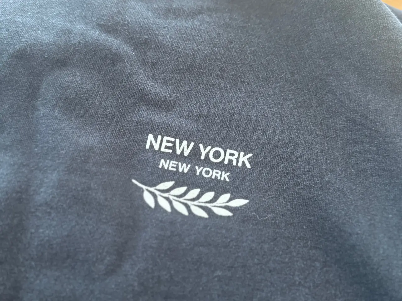 Billede 2 - New York Sweatshirt XL Black & White Good Conditio