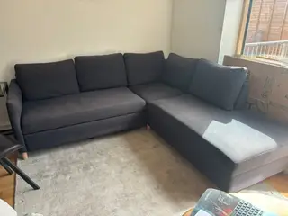 Sovesofa med chaiselong & opbevaring