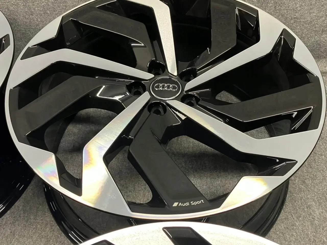 Billede 3 - ALUFÆLGE AUDI Q7 Q8 E-TRON 4KE 21"