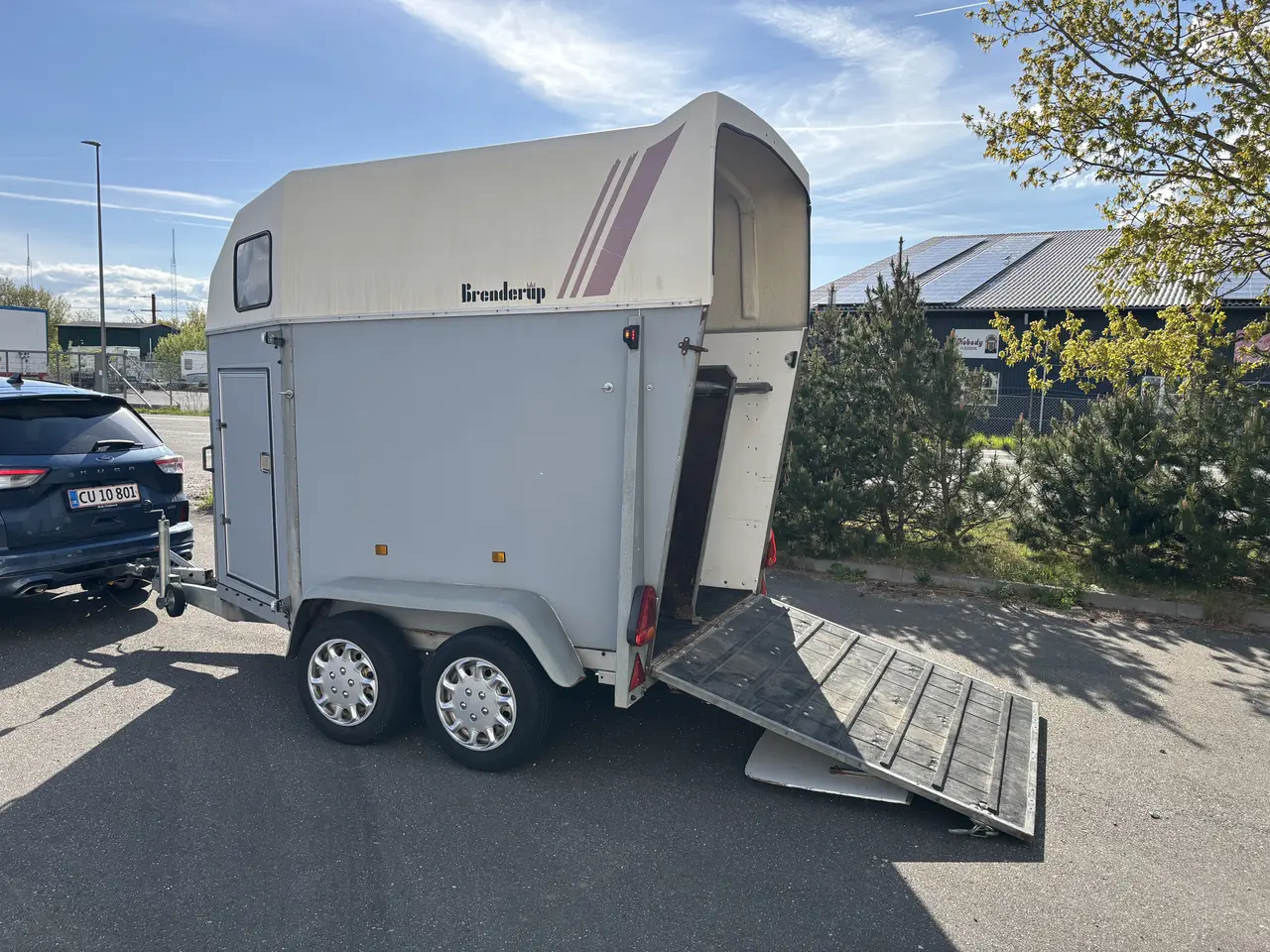 Billede 2 - Nysynet - Brenderup 33N hestetrailer