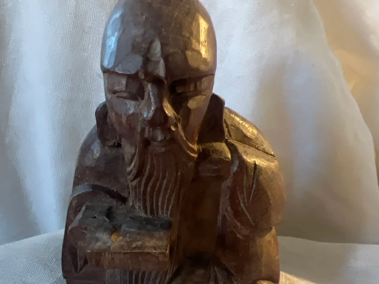 Billede 1 - Træ figur