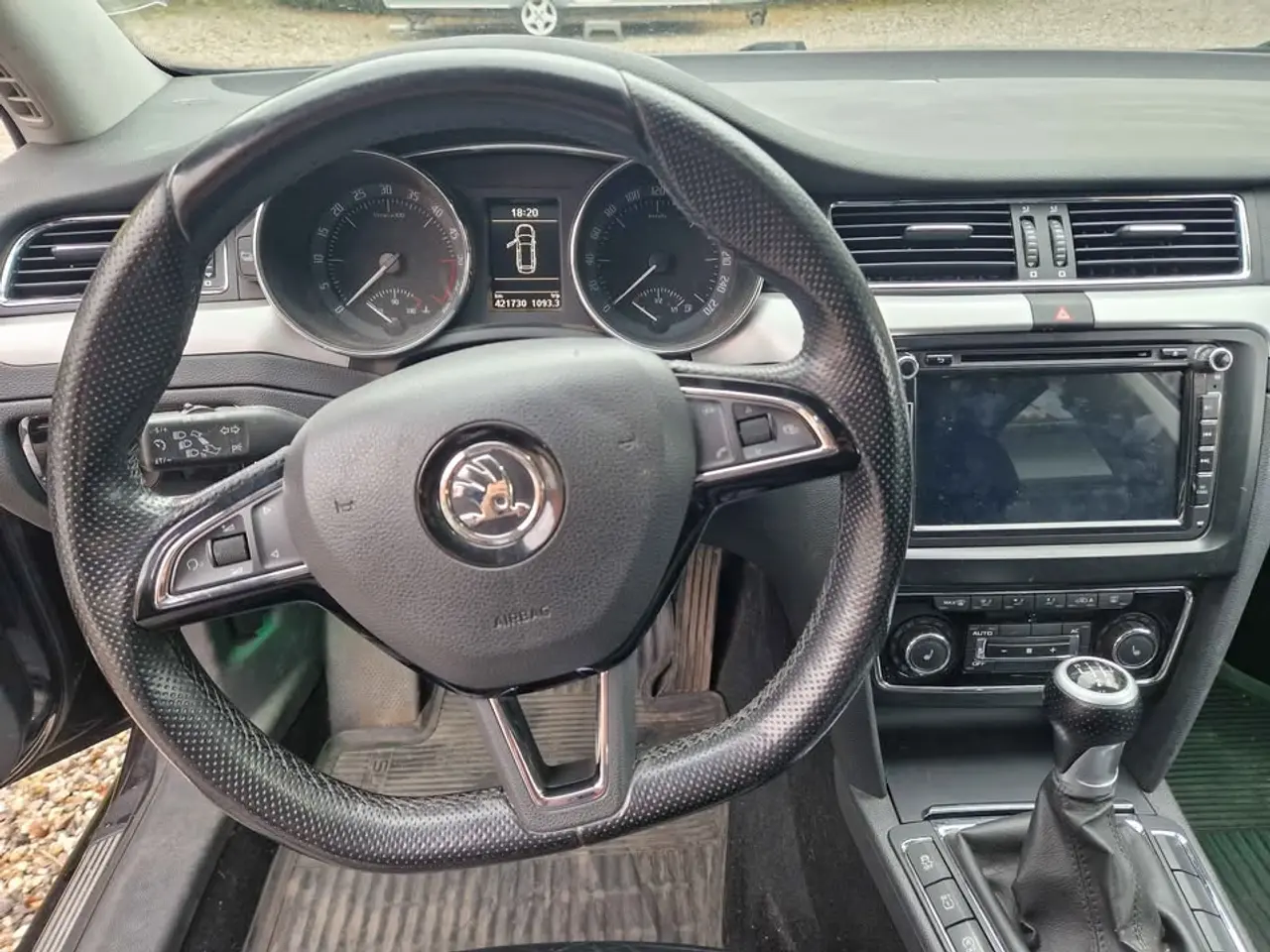 Billede 2 - Skoda fladbund multifunktions rat inkl. airbag
