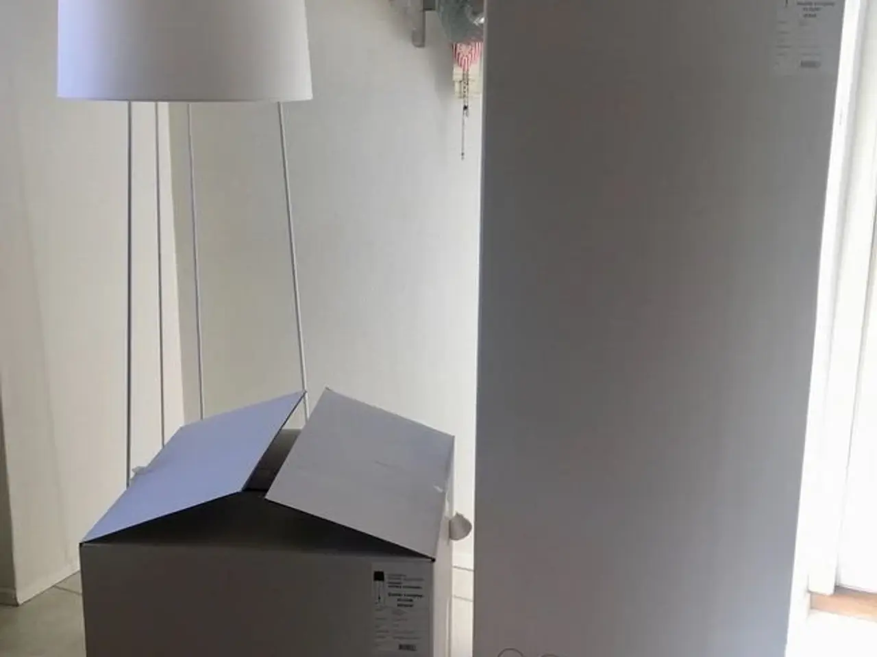 Billede 2 - HELT NY stor flot gulvlampe fra Frandsen lighting