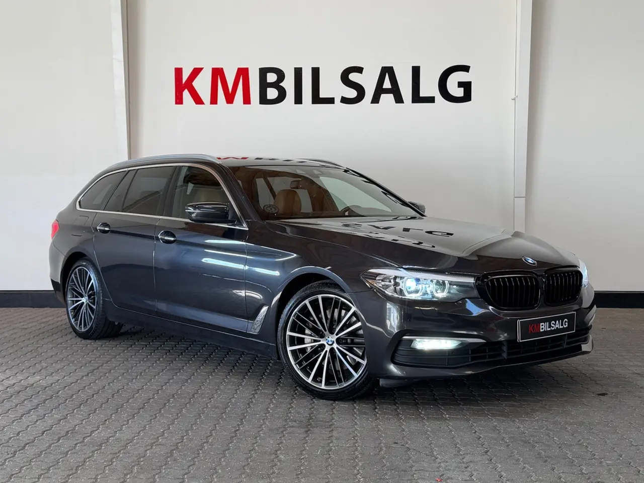 Billede 1 - BMW 530d 3,0 Touring aut.
