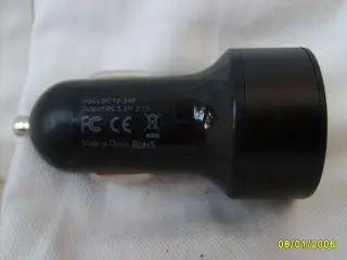 Autolader/Cigartænderadapter 2 USB stik 2,1A og 1A