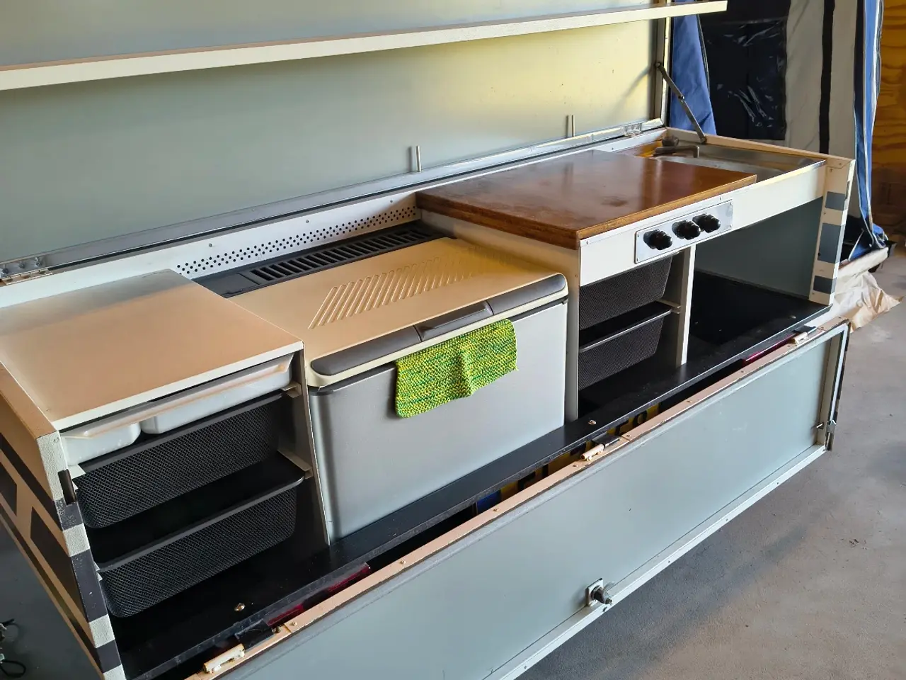 Billede 4 - Combi-camp country med bagtelte