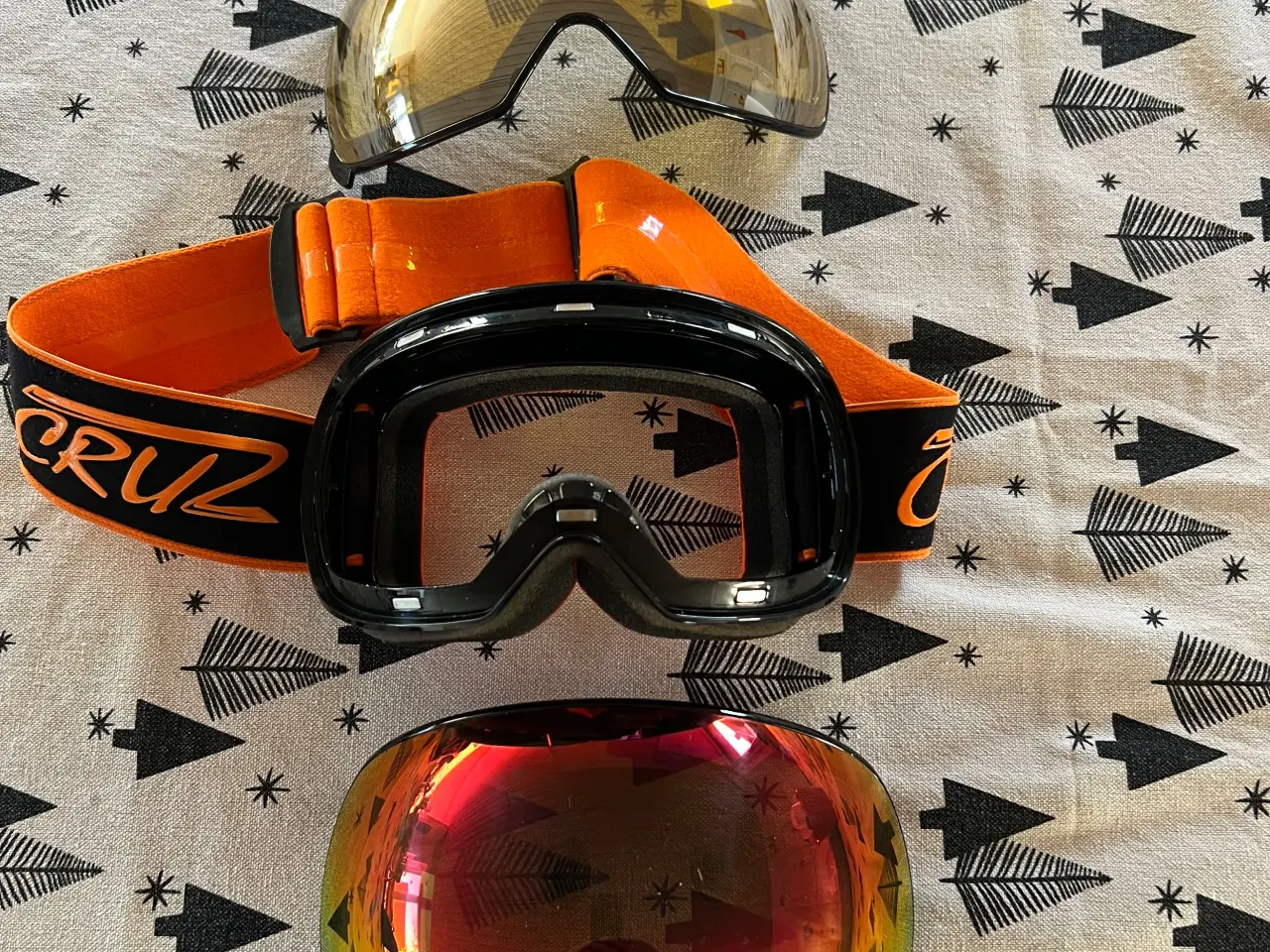 Billede 1 - Cruz skibriller med to glas