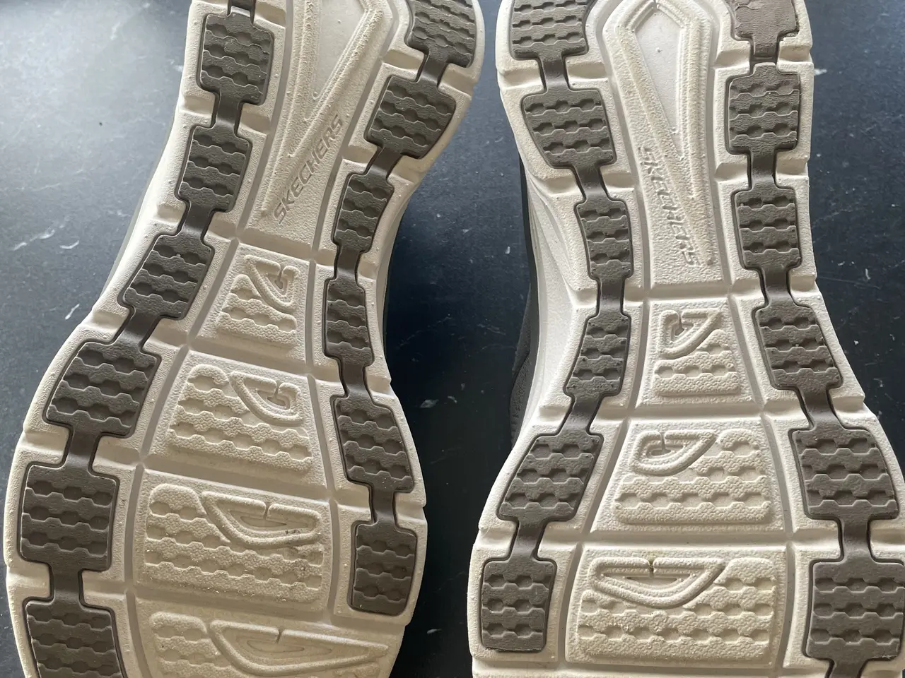 Billede 6 - Skechers D’Lux Walker slip-in herresko str. 43