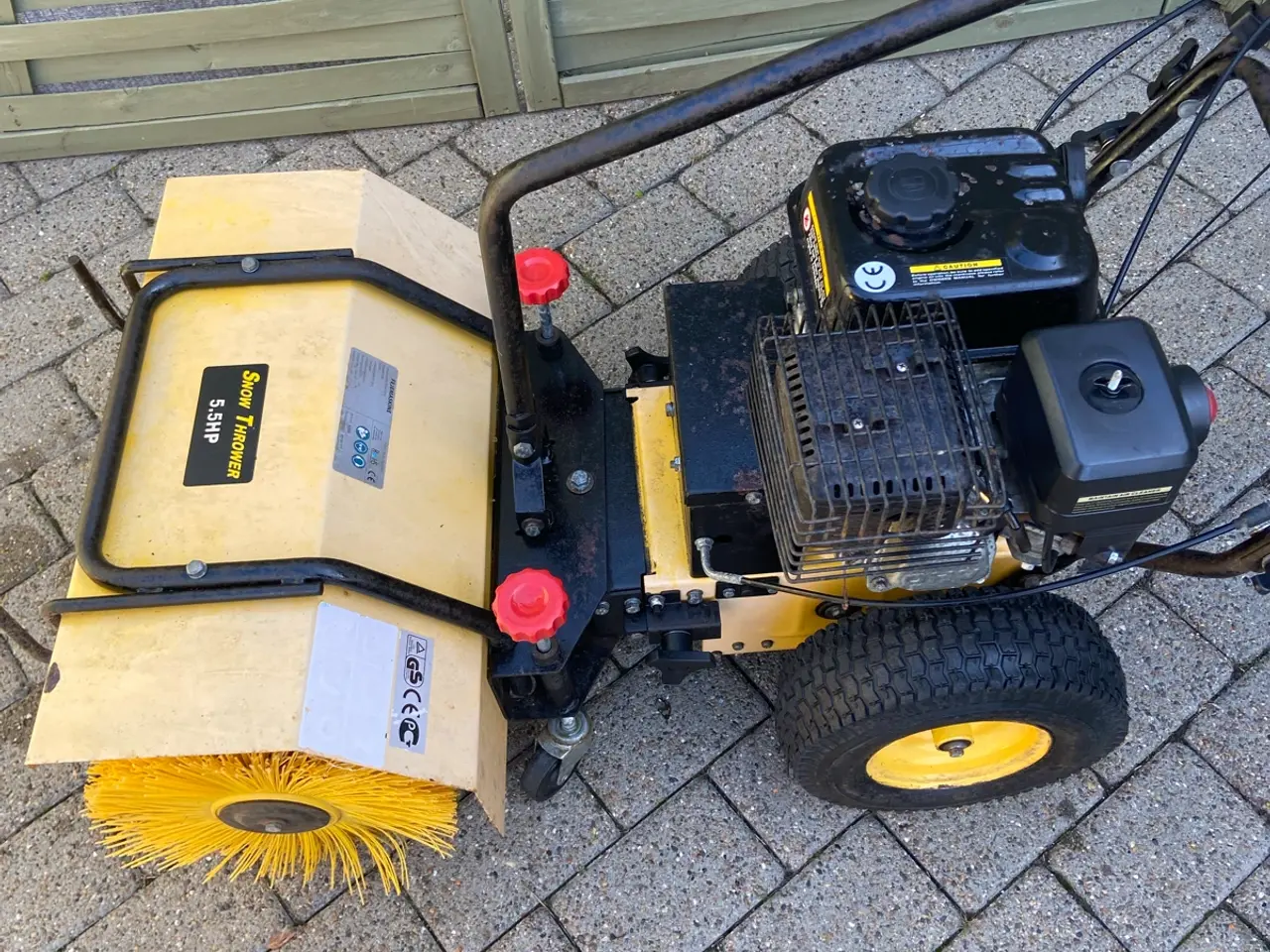 Billede 2 - Texas Snow Thrower 6.5B fejemaskine med benzinmoto