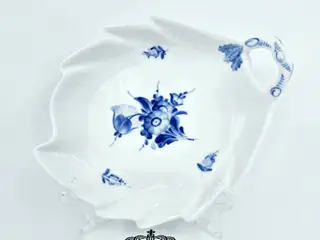 Blå Blomst Flettet Blad Asiet nr. 10-8002. sortering 2
