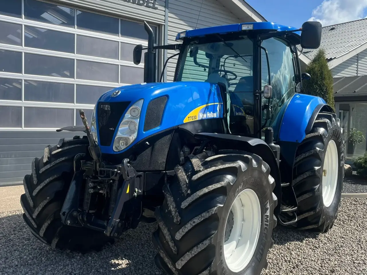 Billede 10 - New Holland T7030 Med frontlift