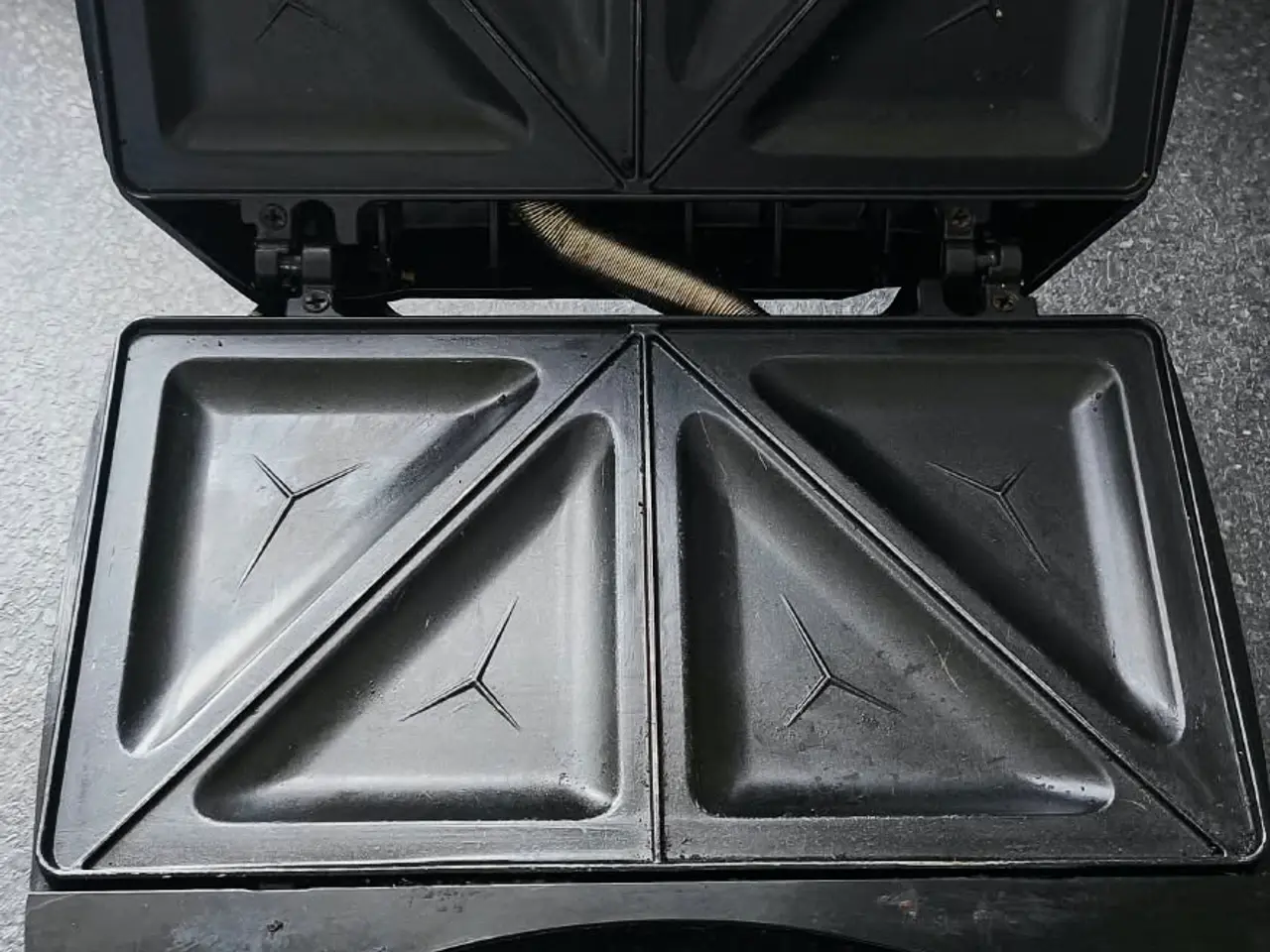 Billede 2 - SilverCrest sandwich toaster - sort.