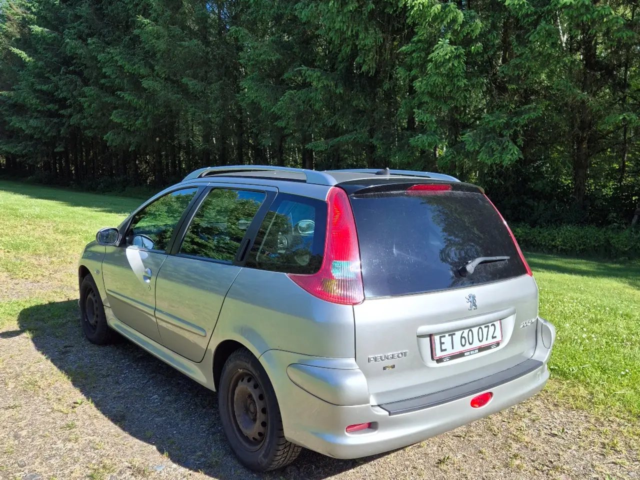 Billede 2 - Fin velholdt peugeot sælges