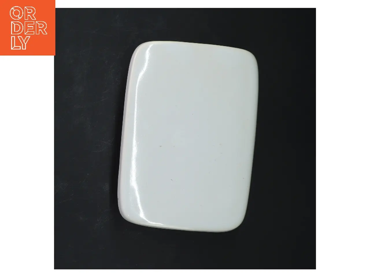 Billede 2 - Porcelæns smør beholder med låg (str. 13x9x7 cm)