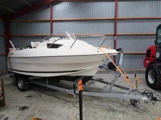 SPEEDBÅD, Quick