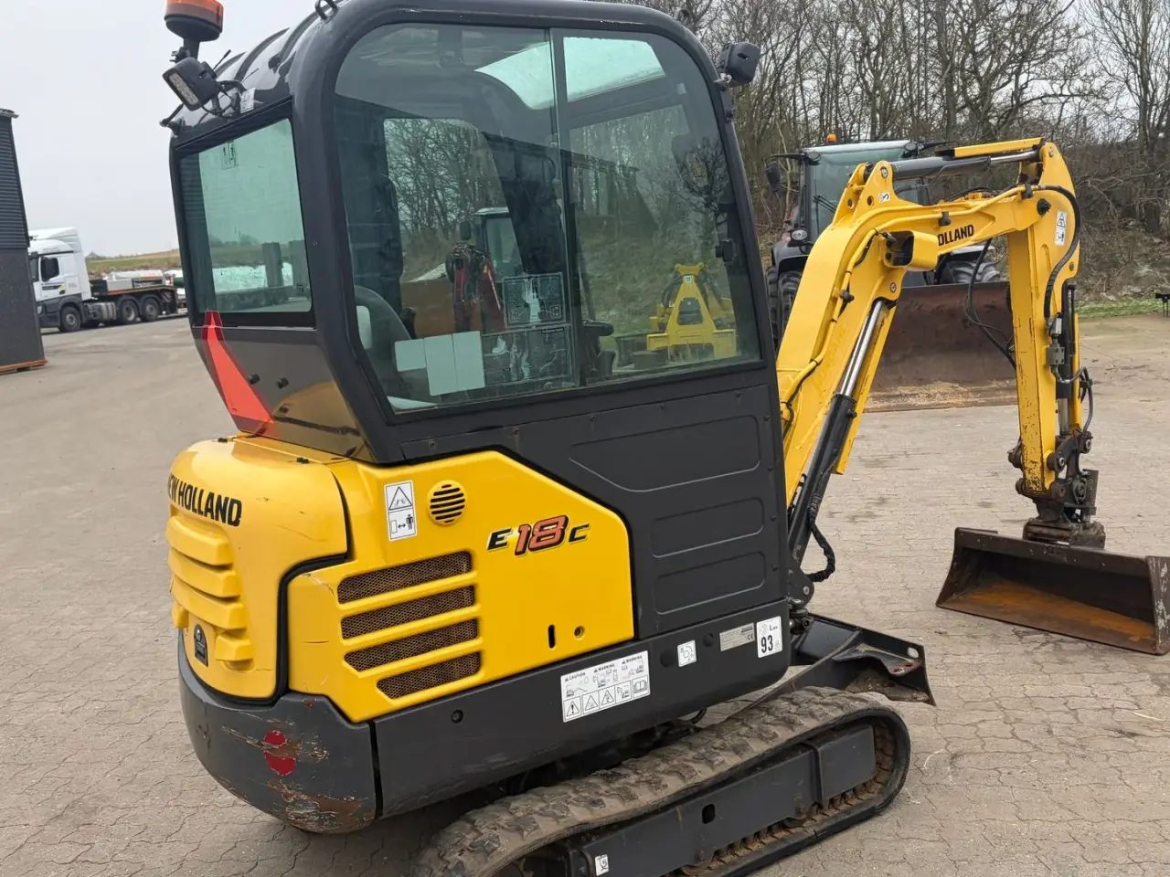 Billede 5 - New Holland E18 C M. Tiltman