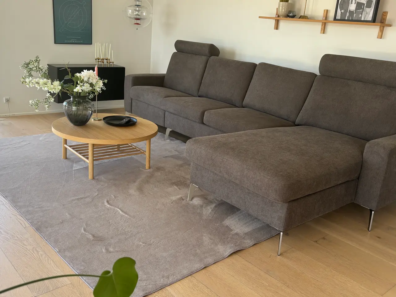 Billede 1 - Ny sofa med chaiselong i rigtig god kvalitet