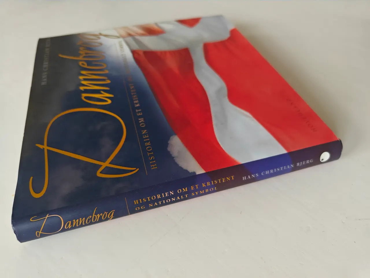 Billede 7 - Dannebrog - Historien om et kristent og nationalt 