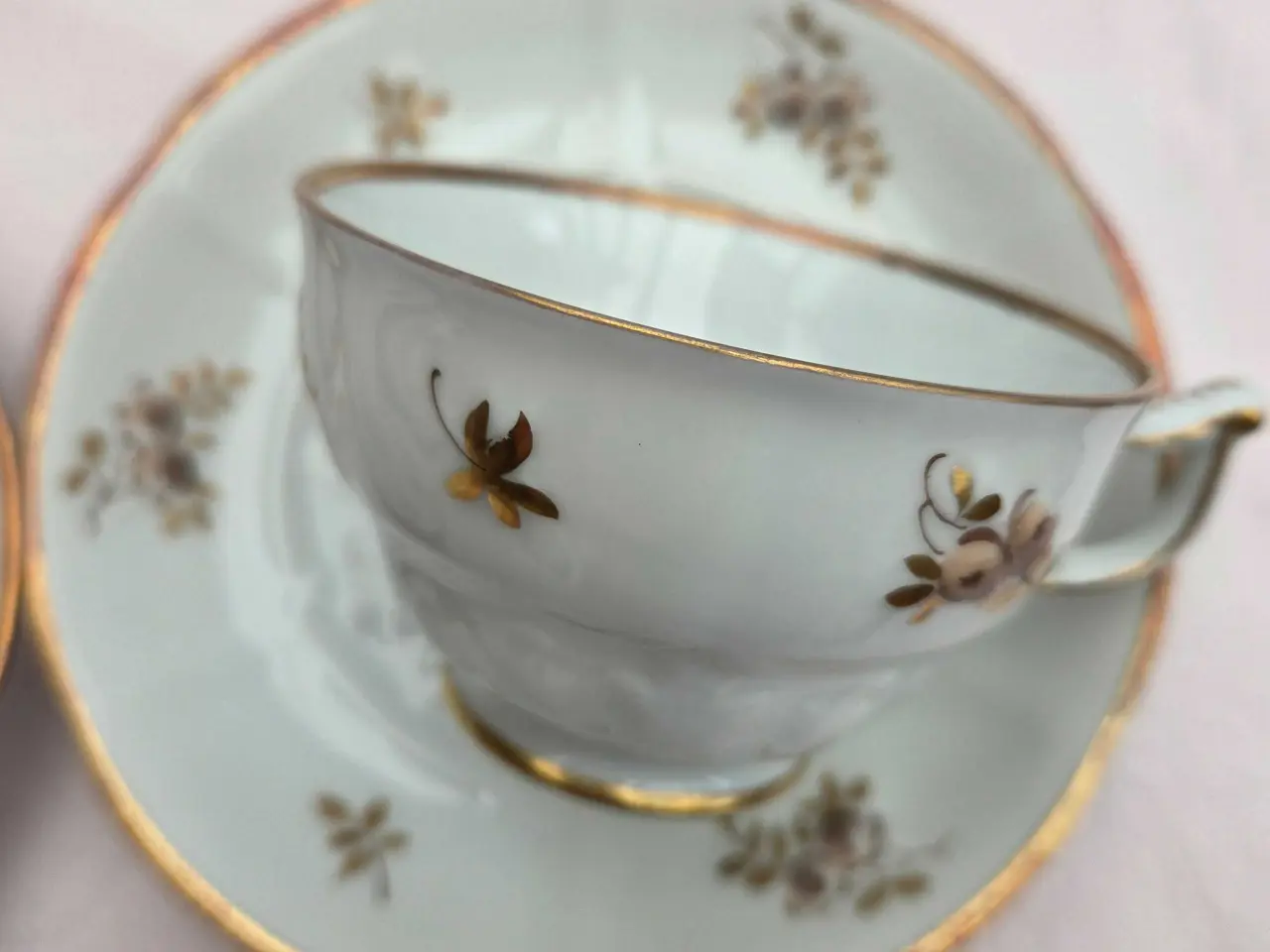 Billede 3 - K.P.M.  6 pers. Kaffestel Brun Rose.