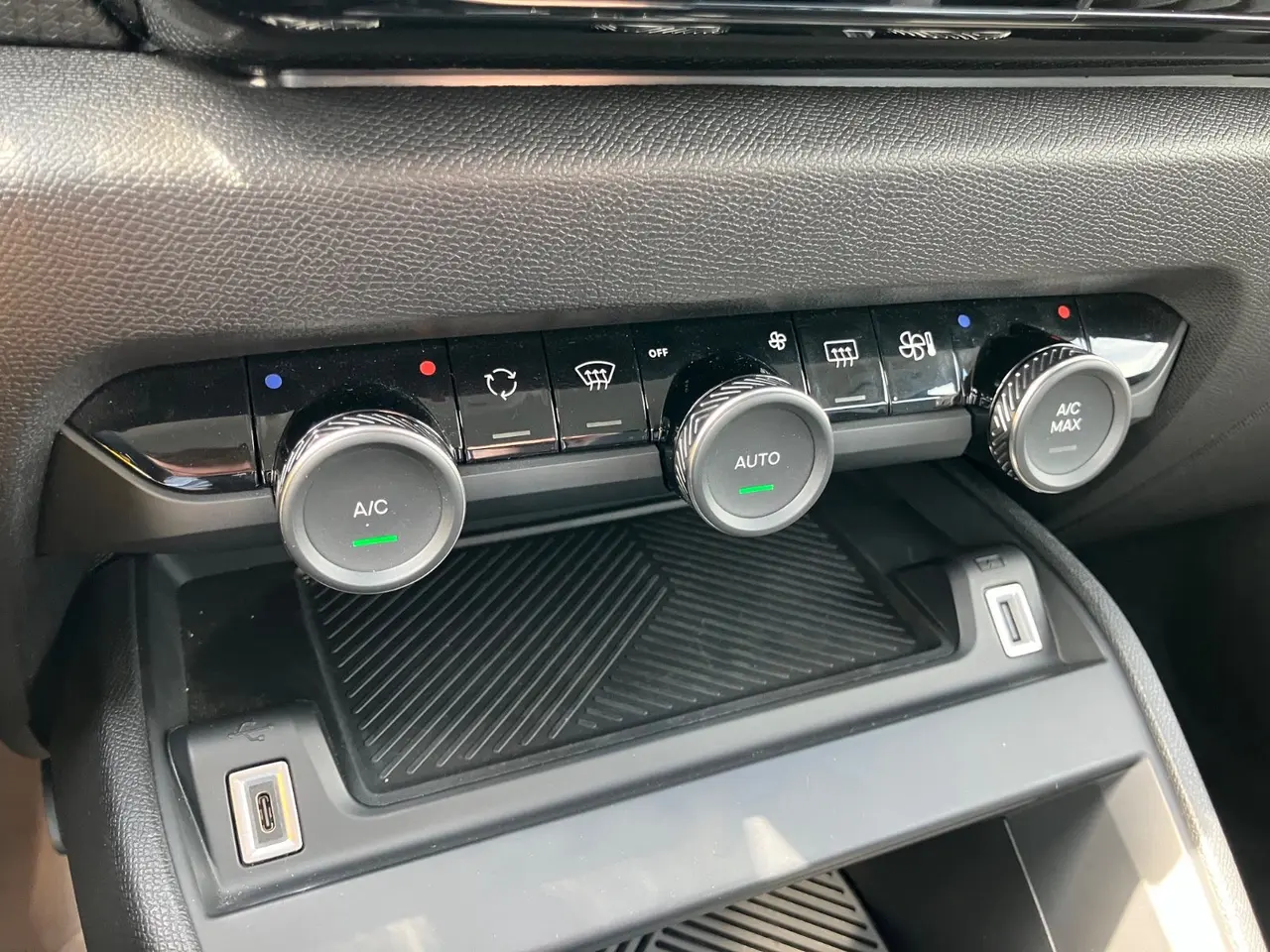 Billede 11 - Citroën ë-C4 X 50 Plus