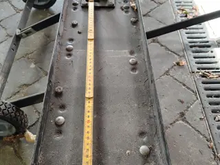 Gårdsplads rive