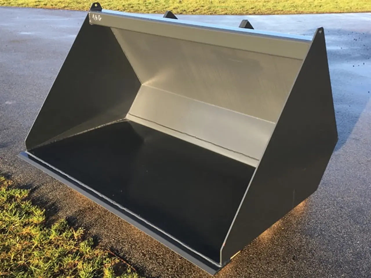 Billede 1 - Metal-Technik Volumeskovl 90-160 cm.