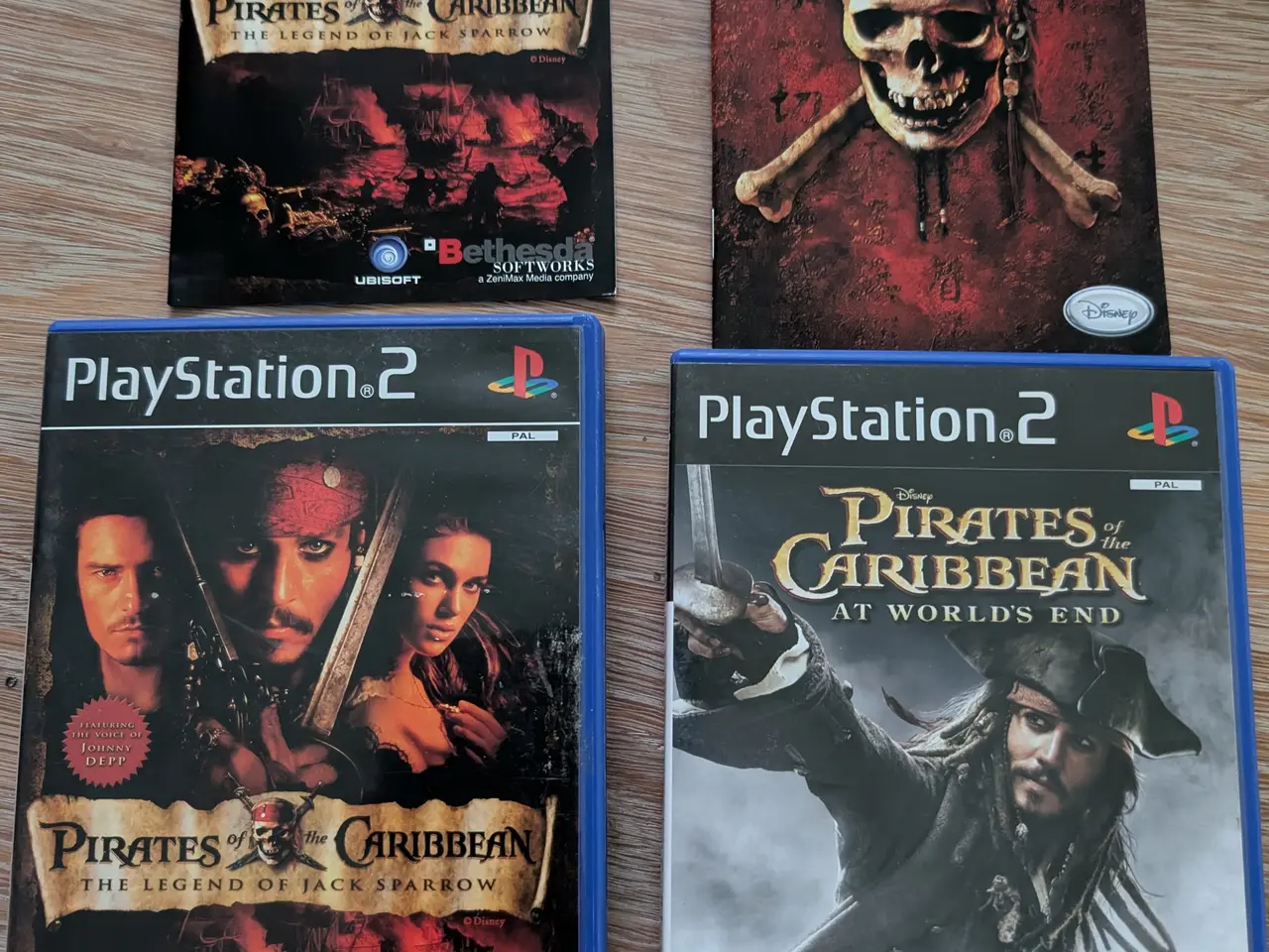 Billede 1 - 2 stk PS2 pirates spil.