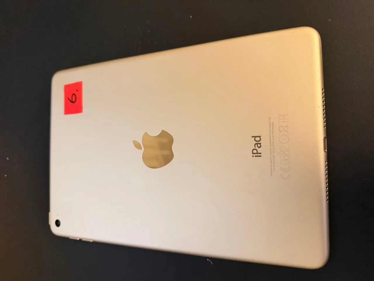 Billede 2 - Apple iPad mini 4 64 GB Wi-Fi – guld – nr. 6