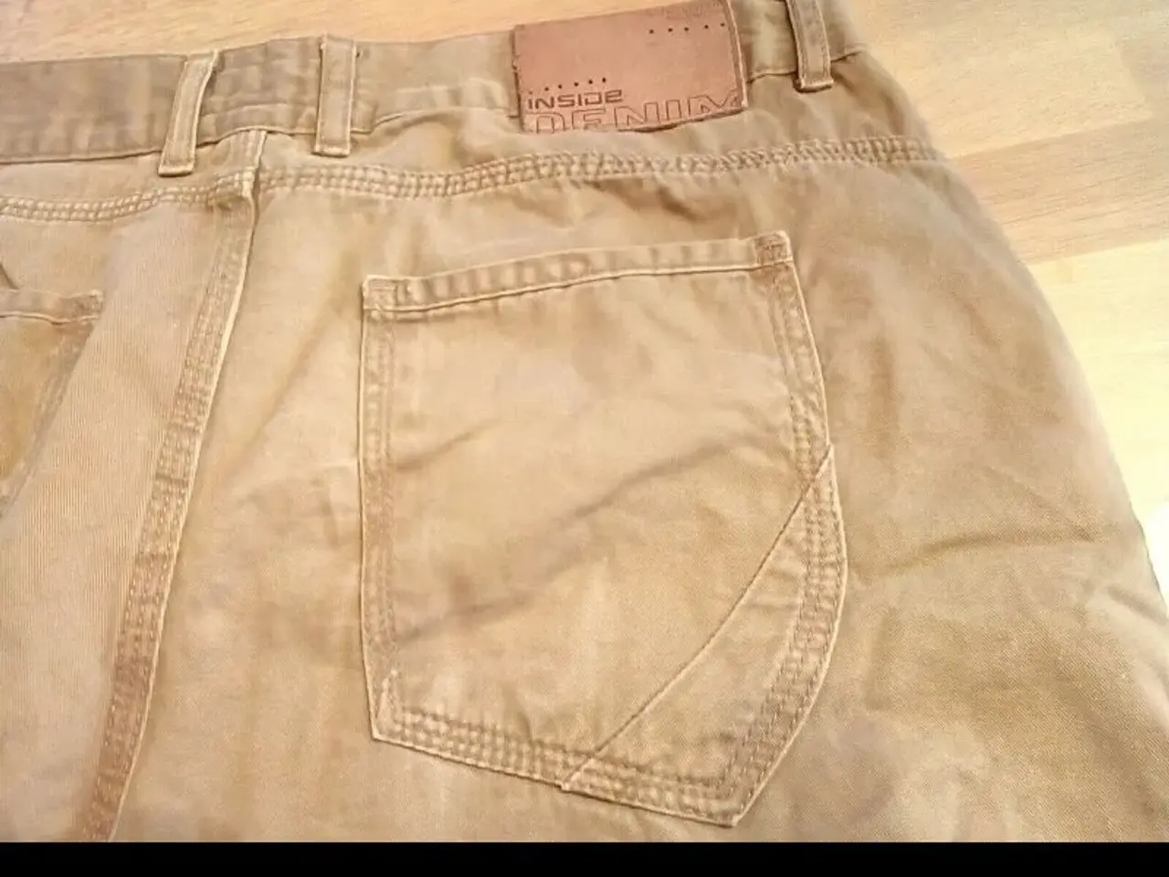Billede 2 - 1 par beige herreshorts