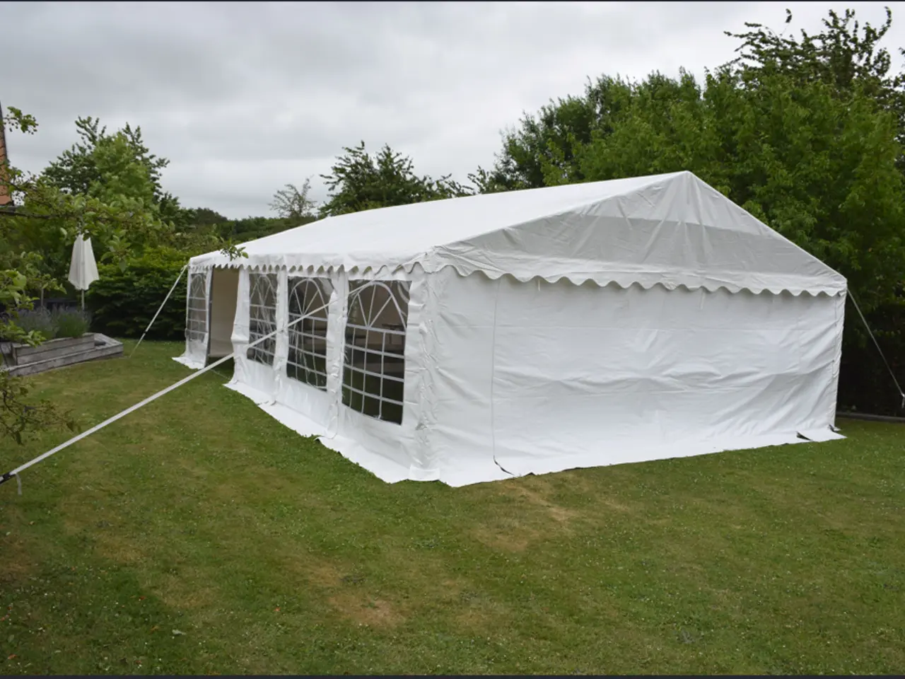 Billede 1 - Partytelt 6*10 meter