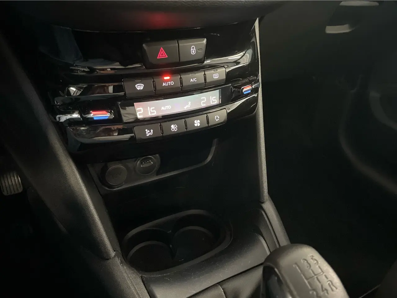 Billede 17 - Peugeot 208 1,2 VTi 82 Envy