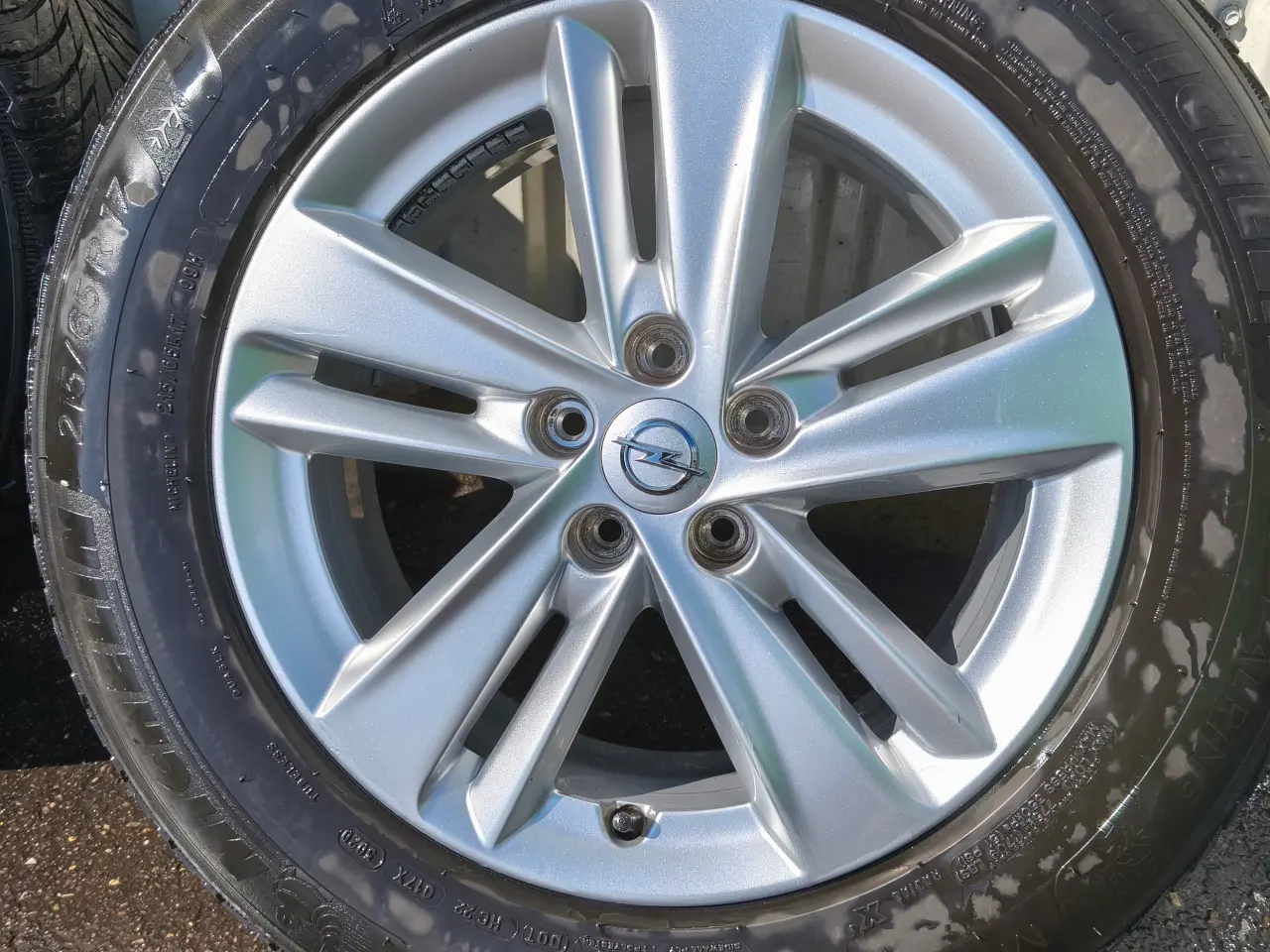 Billede 3 - Originale Opel Alufælge med vinterdæk