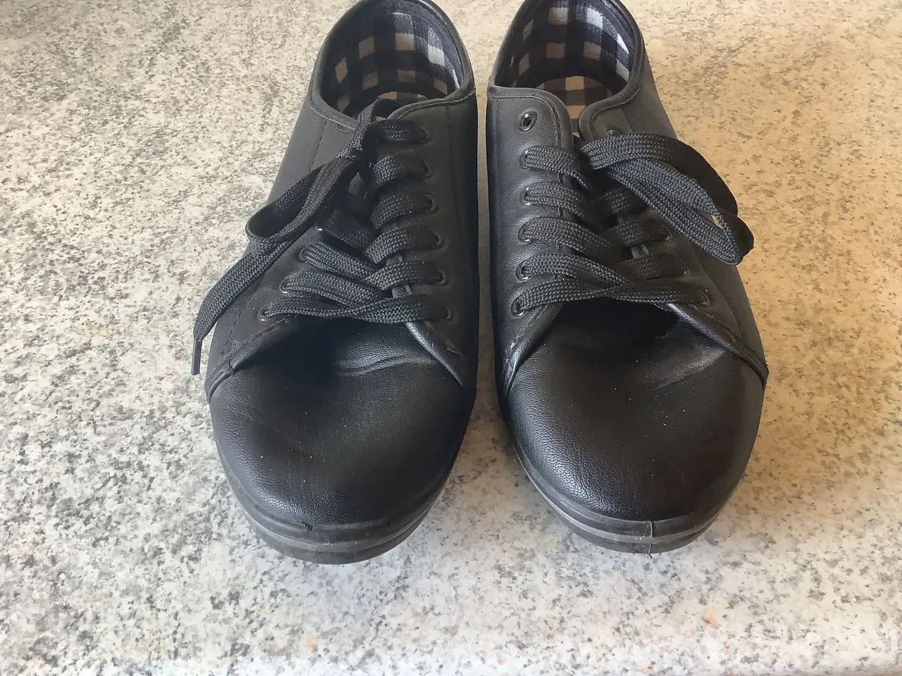 Billede 2 - Helt nye sneakers dame str. 41. Sålens længde: 26