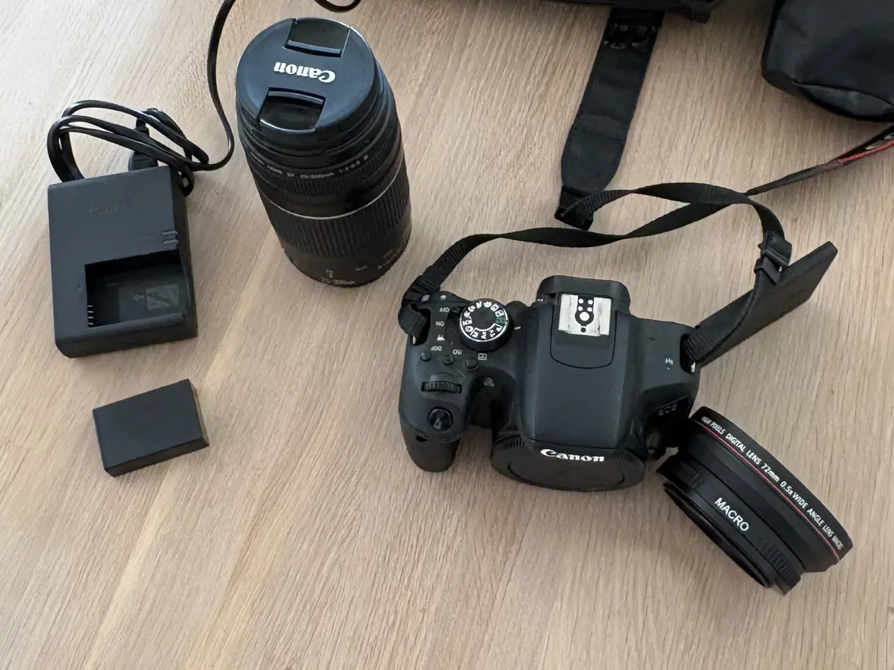 Billede 3 - Et dejligt Canon eos 800 D med objektiv 75-300 mm