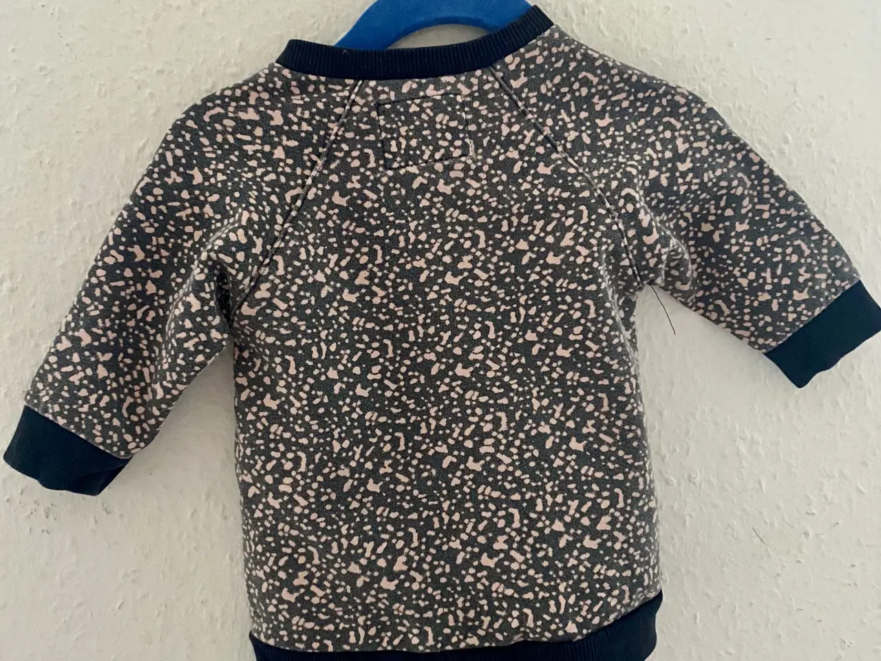 Billede 2 - Gro bluse 56