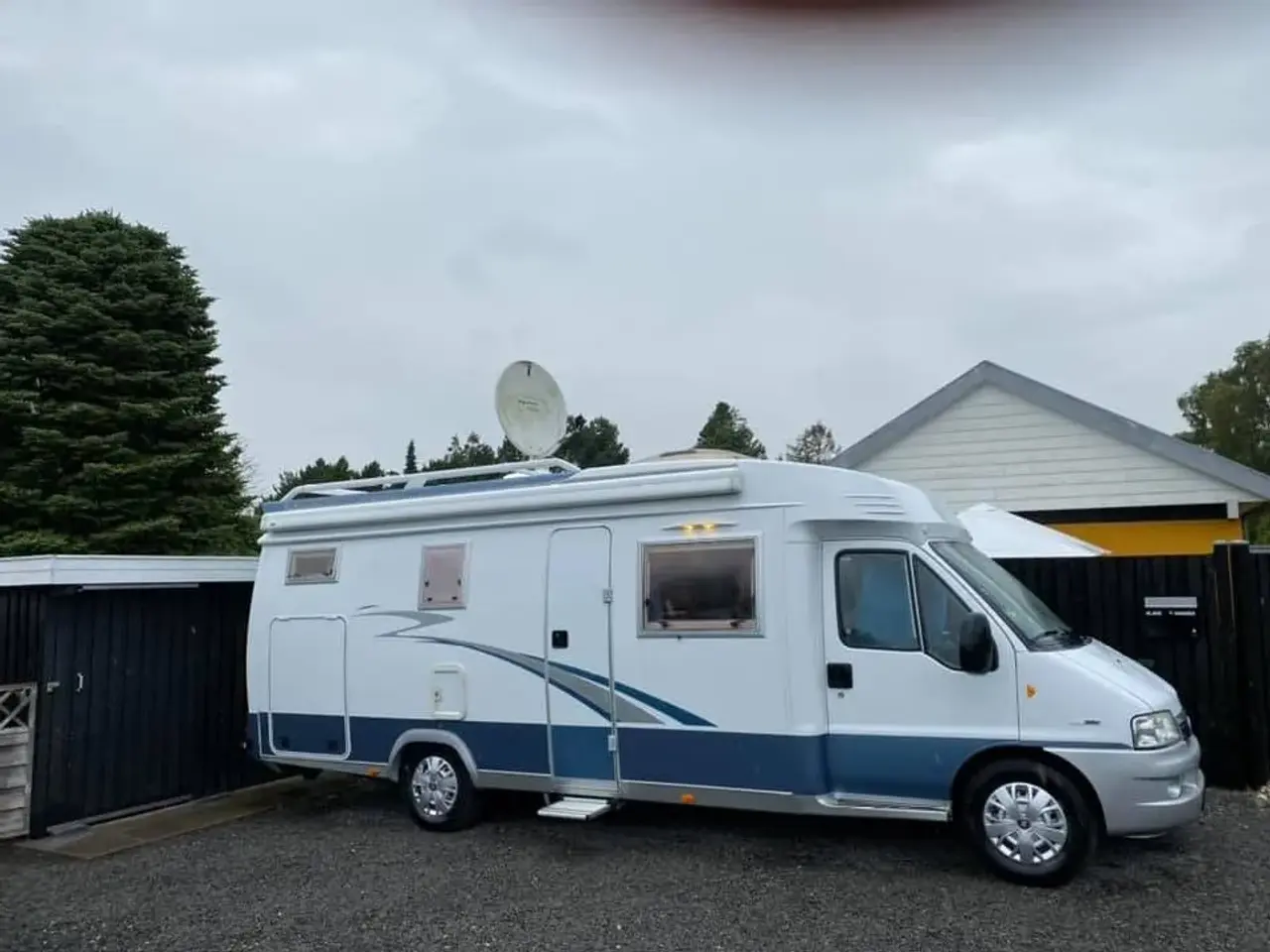 Billede 1 - Hobby 690 Autocamper - udlejes