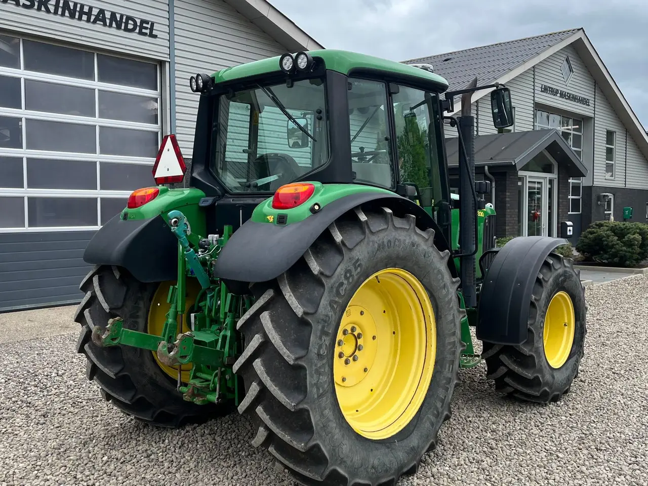 Billede 15 - John Deere 6330 Kun 2802 timer og frontlift samt frontpto